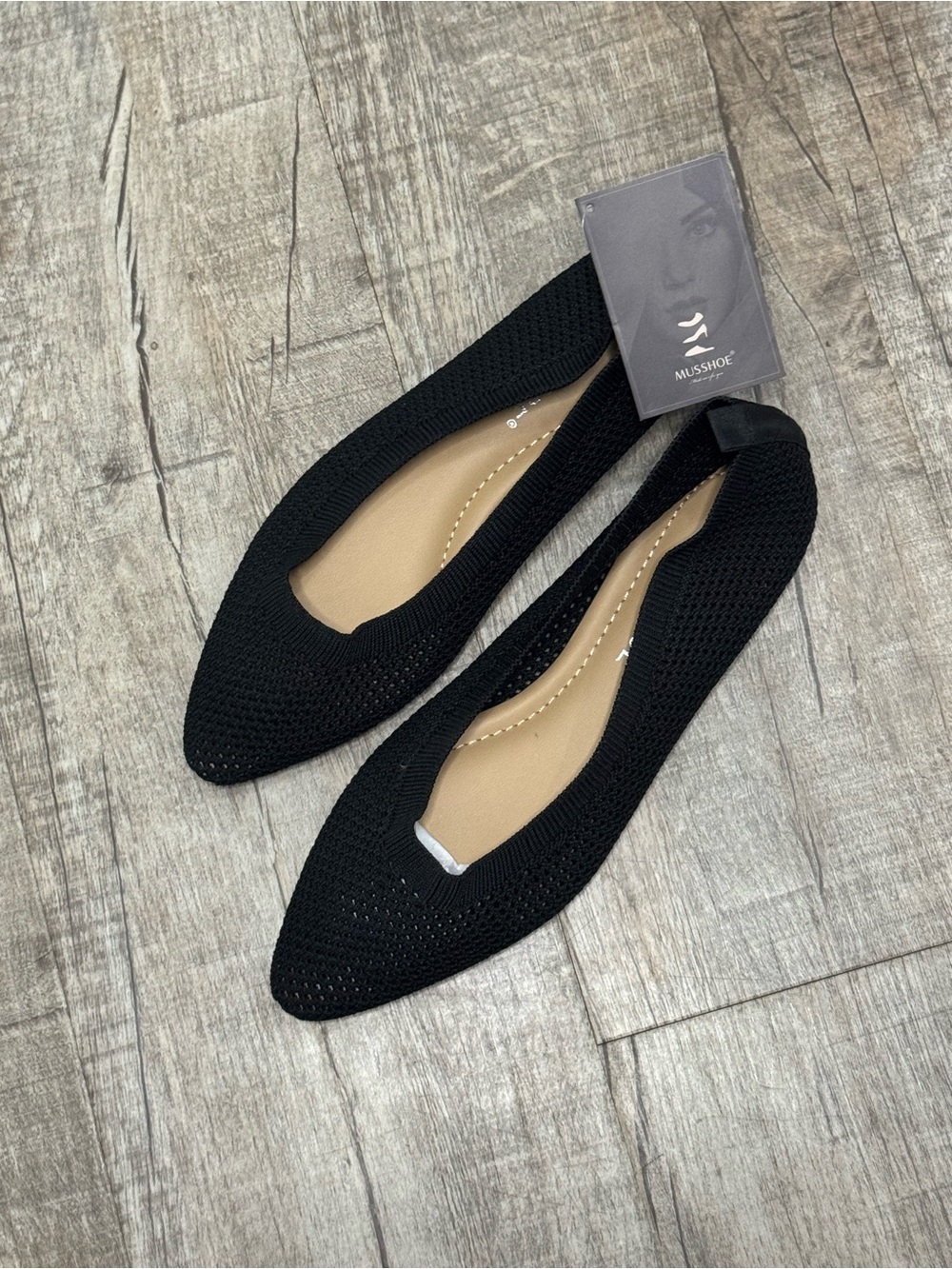 NWT Women's Pointed Toe Ballet‎ Flats Size 8 Knit Slip On Shoes